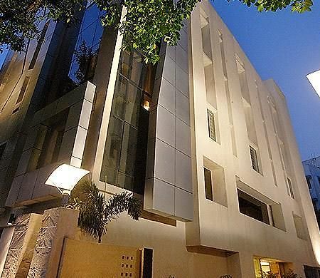 Hotel Metropole Kalküta Dış mekan fotoğraf